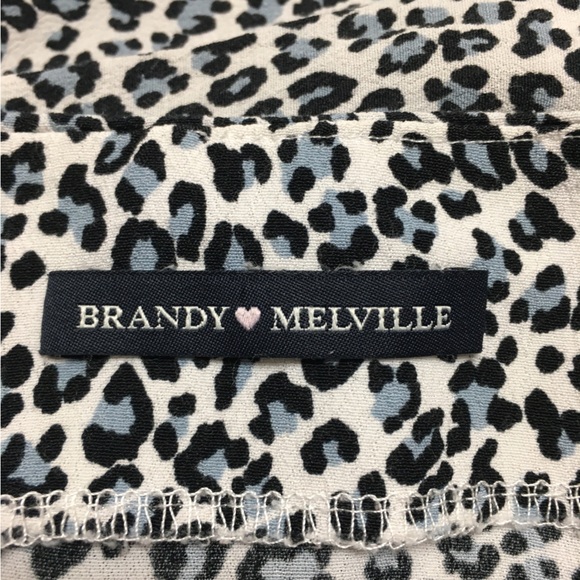 Brandy Melville Midi Skirt Size 2 Made in Italy Animal Cheetah Print - Picture 2 of 6